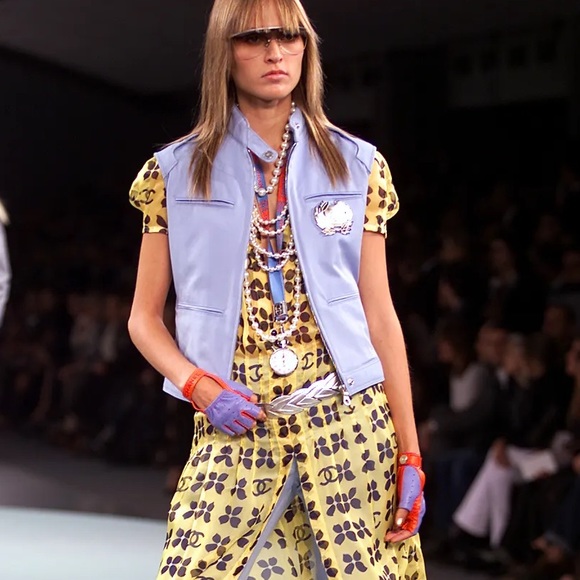 Chanel Spring 2002 Runway Laurel Leaf Silver Belt - Picture 12 of 13